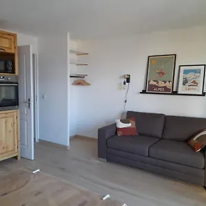 4 à 6 Personnes - Station La Joue Du Loup - D'aurouze, 150m Des Remontées Appartement